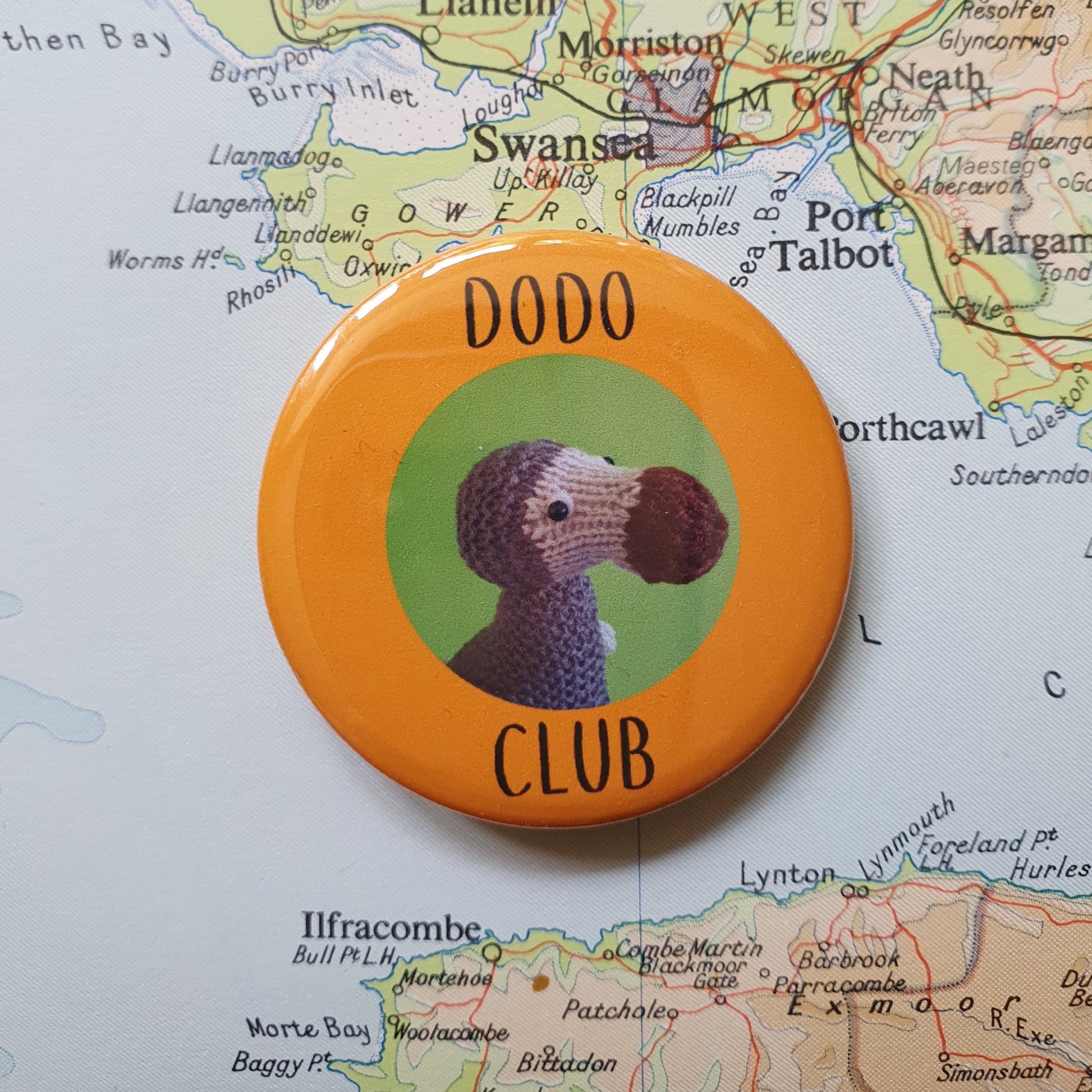 a dodo club badge